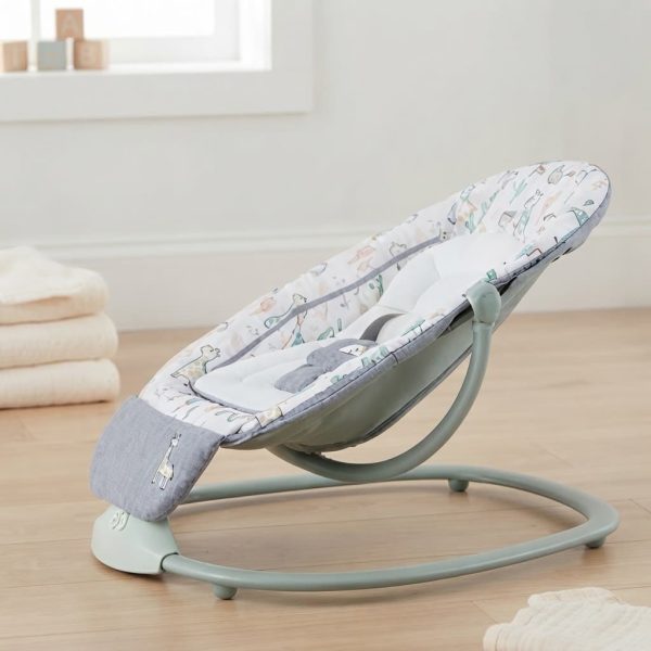 Mastela 3-in-1 Deluxe Multi-Functional Bassinet 8207